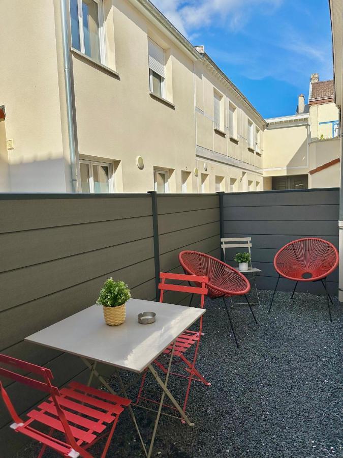 랭스 Le Sacre - Centre - Cour Privative - Parking 아파트 외부 사진